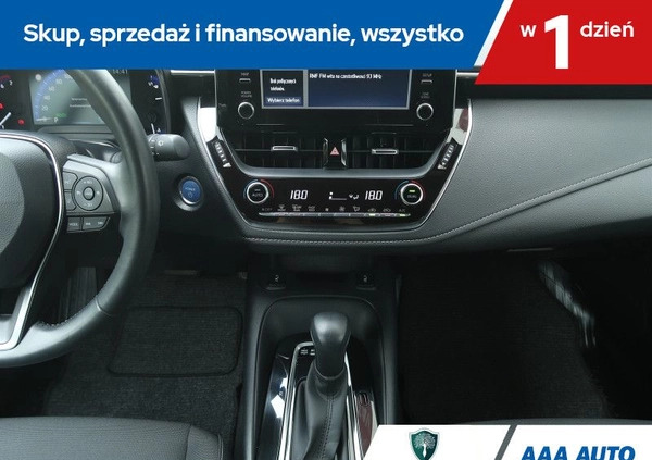 Toyota Corolla cena 80000 przebieg: 66511, rok produkcji 2019 z Bytom małe 301